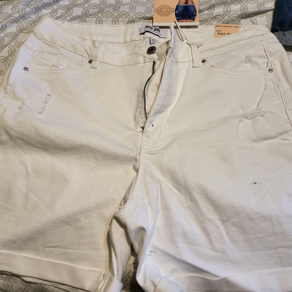 WAX JEAN SHORTS SIZE 3XL